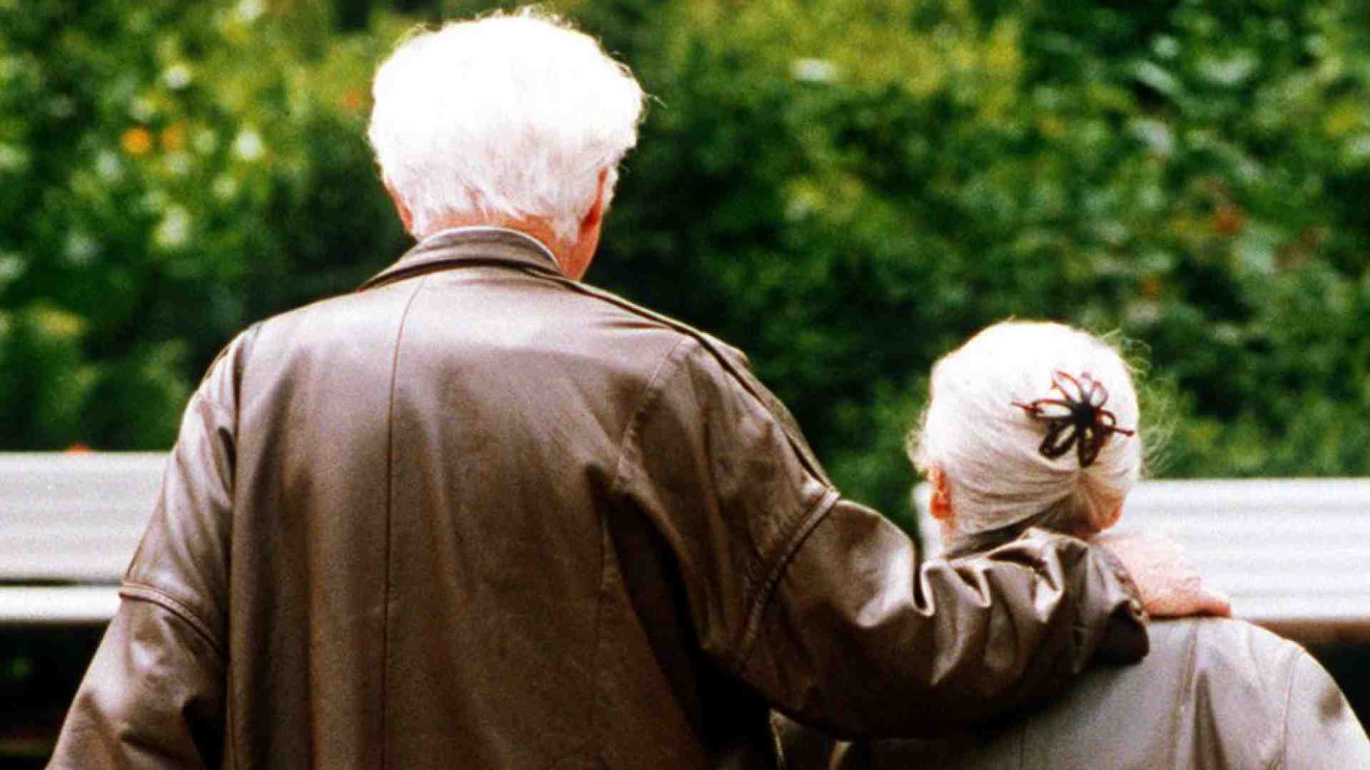 Gli italiani sono meno longevi: ecco perché