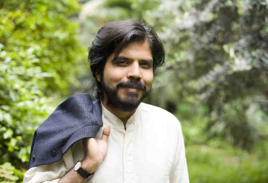 Il delirio di Pankaj Mishra, che vede ovunque “toppe gialle” e nessun terrorista