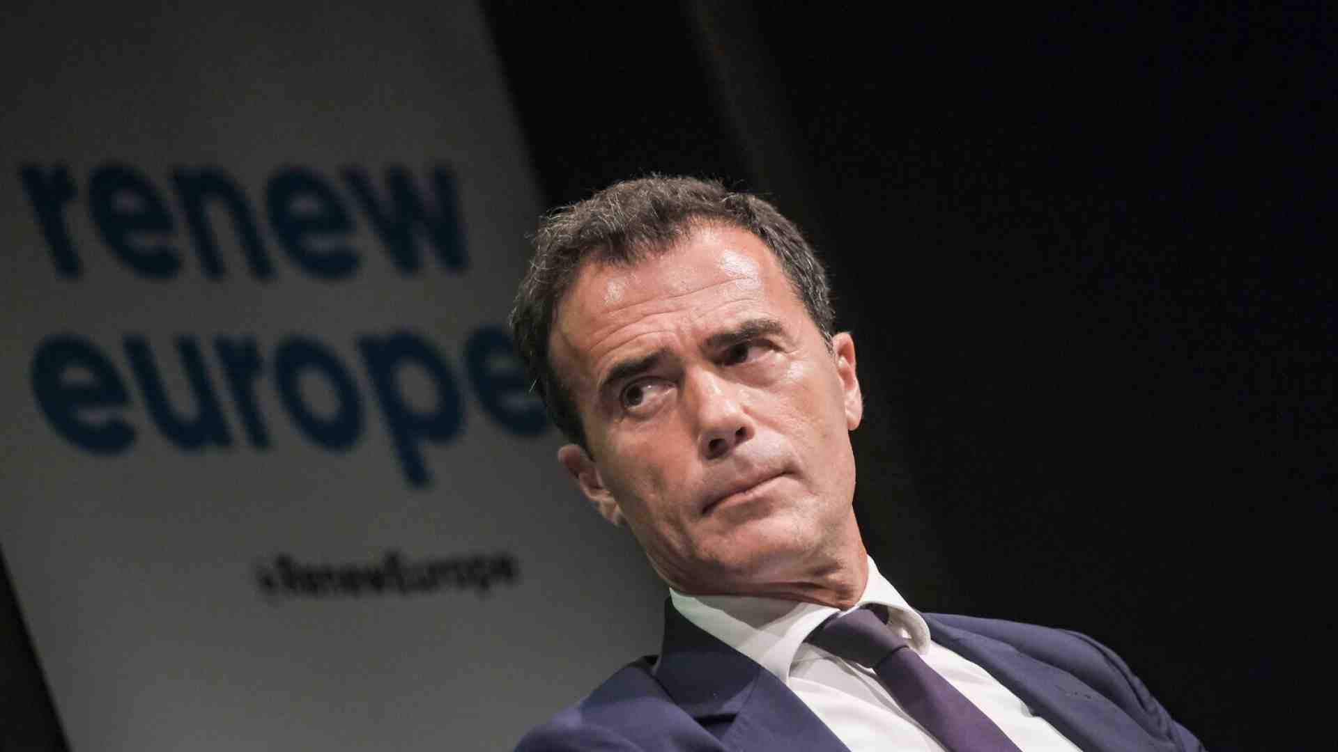 Perché il manifesto di Marina B. è piaciuto molto anche ai macroniani