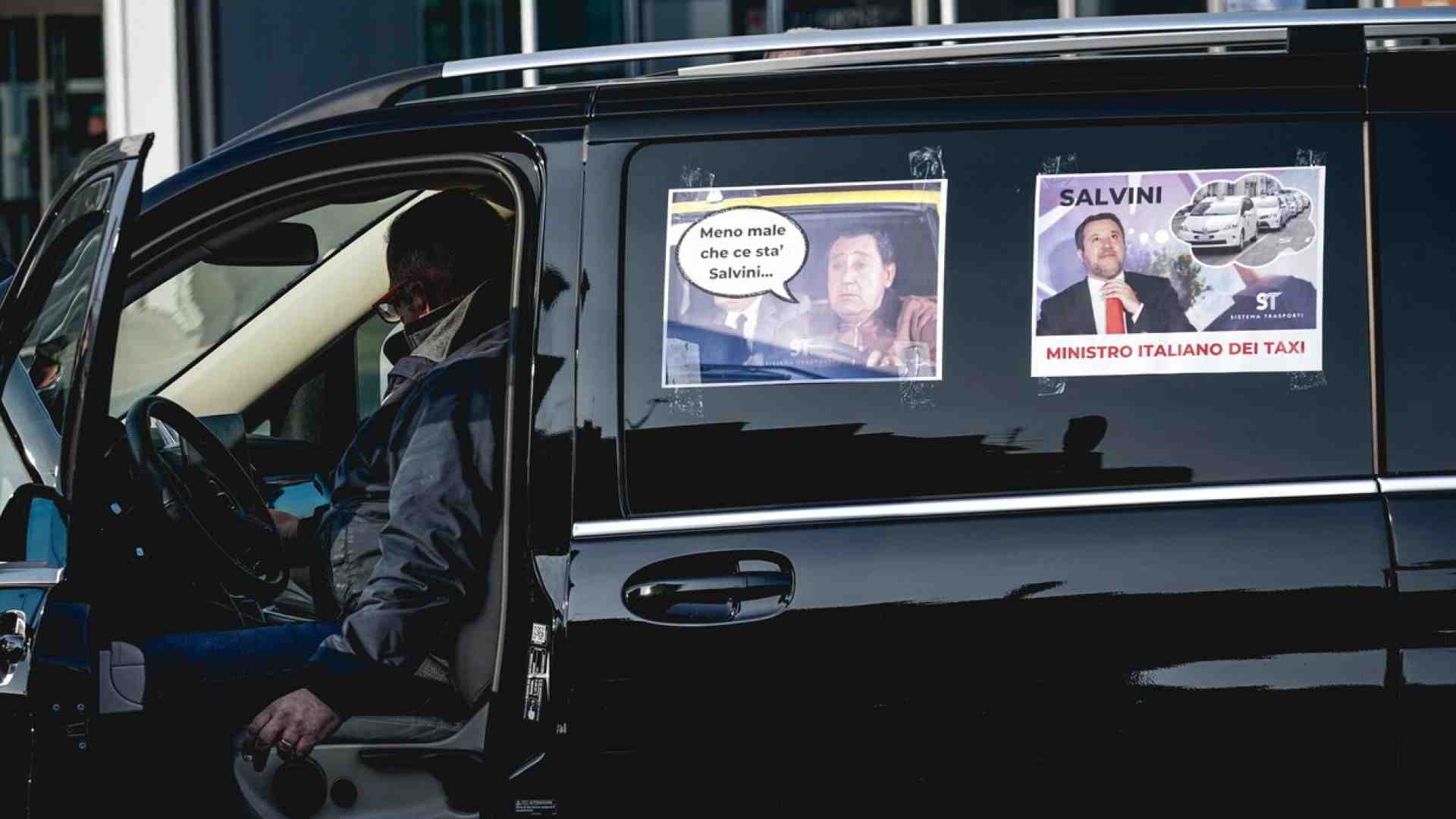 L’accanimento di Salvini contro gli Ncc