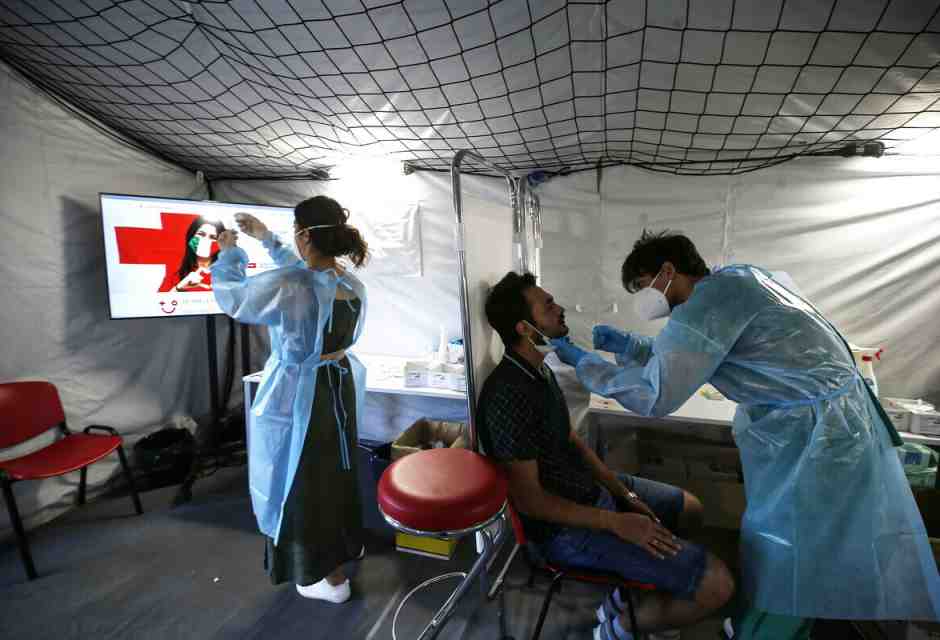 Le capriole del nuovo piano pandemico