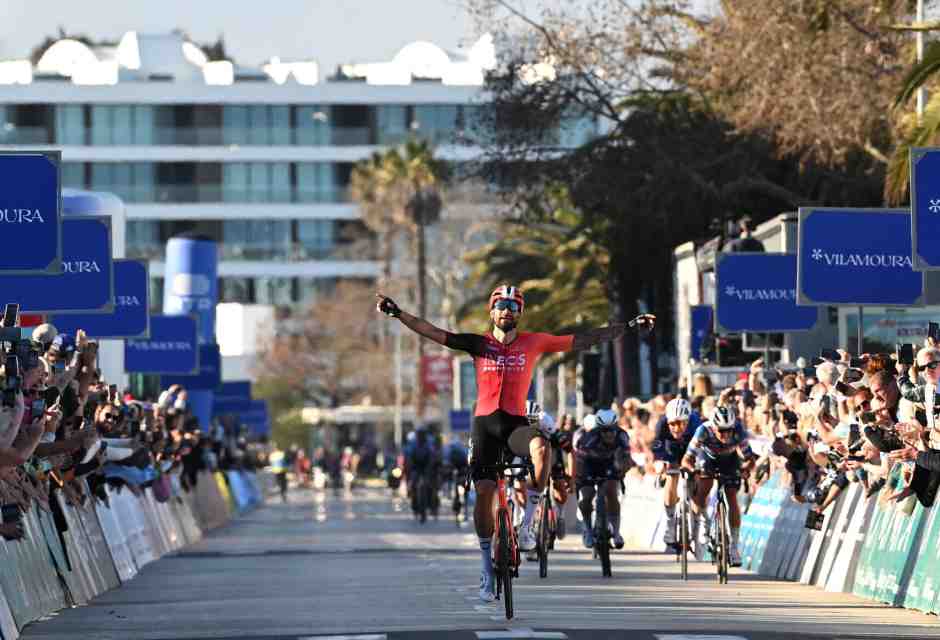 Volta ao Algarve. Se il gruppo sbaglia strada non può essere colpa di Ganna
