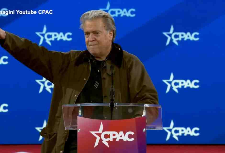 Bardella annulla l'intervento alla Cpac di Washington, dopo il saluto romano di Bannon
