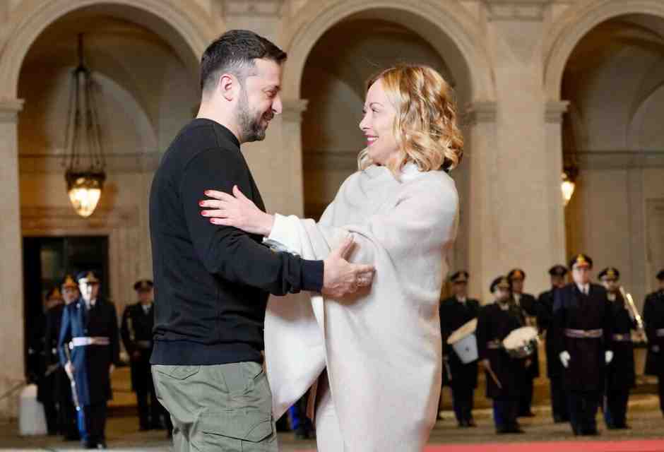 “Nonostante Trump, sull'Ucraina non torniamo indietro”, dicono in  FdI. E Meloni svicola con una nota