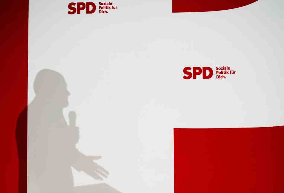 Scholz avvia l’ultimo atto. L’Spd schiacciato sul passato