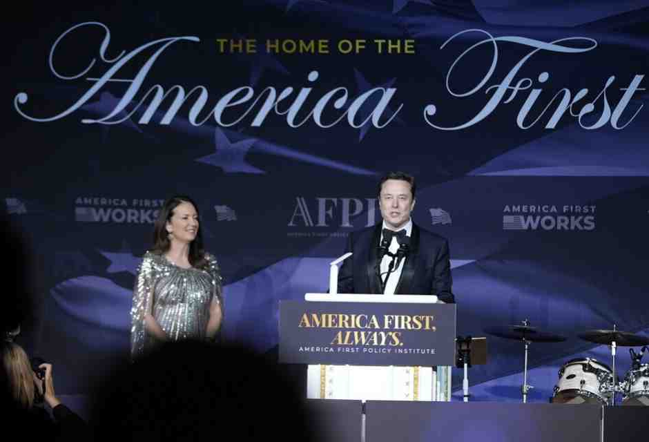 Musk sostiene l’AfD in Germania e Farage nel Regno Unito. Una lega estremista