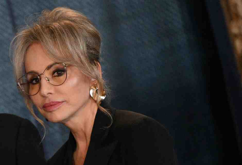 Le turbolenze politiche causate dall'agenda Marina Berlusconi