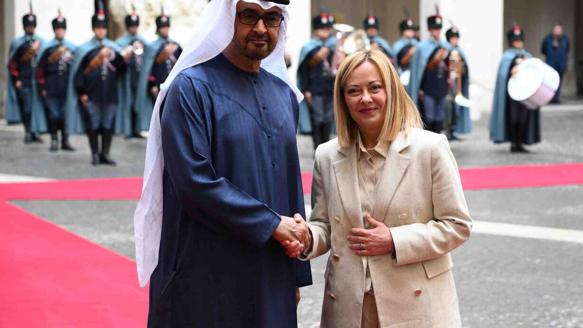 Meloni: “Gli Emirati Arabi Uniti investiranno 40 miliardi in Italia. È una giornata storica”