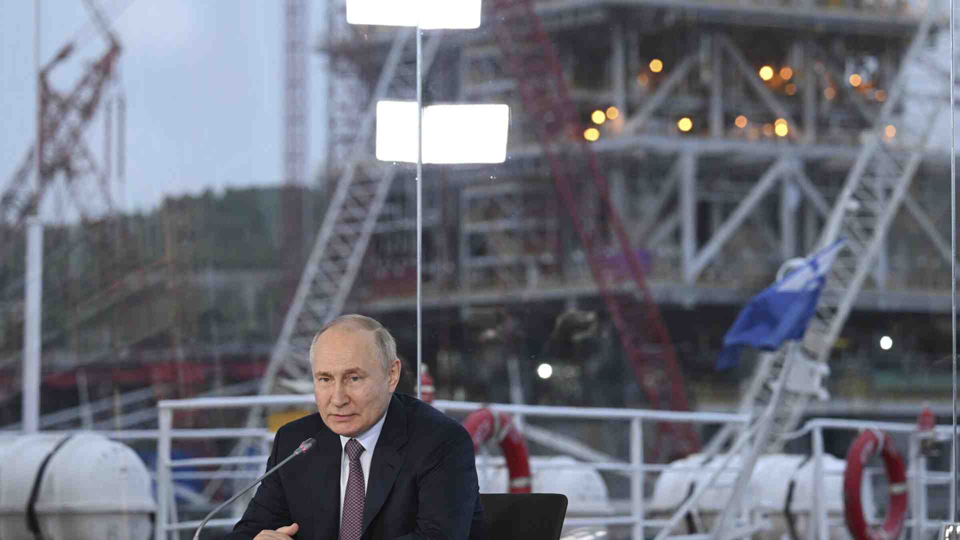 Adottate nuove sanzioni europee e britanniche contro la Russia, c’è ancora margine