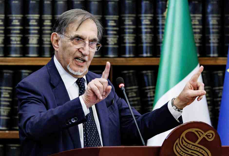 La Russa: "Il Salva-Milano? Meglio chiamarlo Salva-Sala. Lo sostenga la sinistra". Conti e strategie