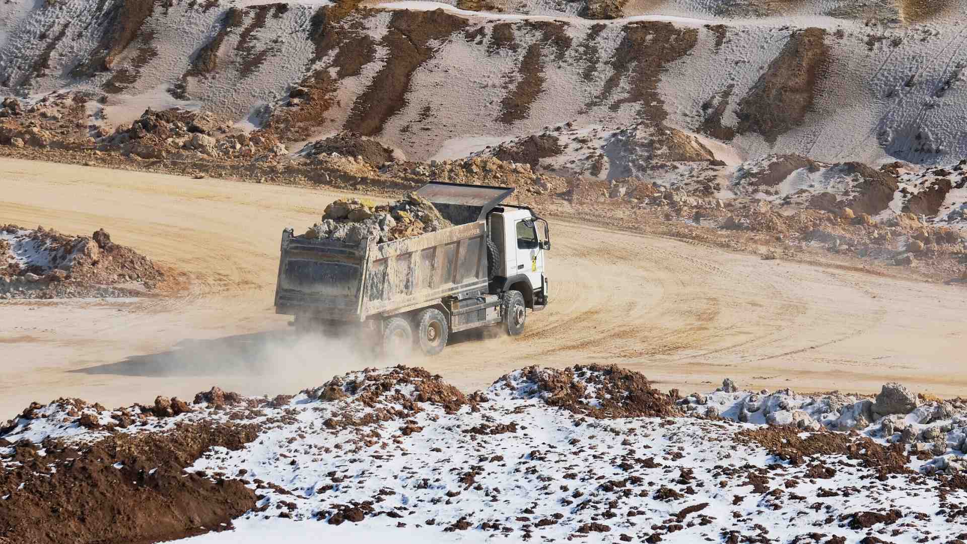 Una mappa delle risorse minerarie e terre rare dell’Ucraina