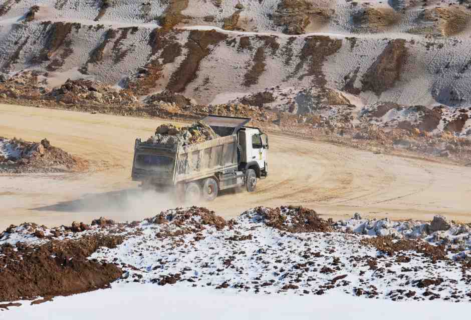 Una mappa delle risorse minerarie e terre rare dell’Ucraina