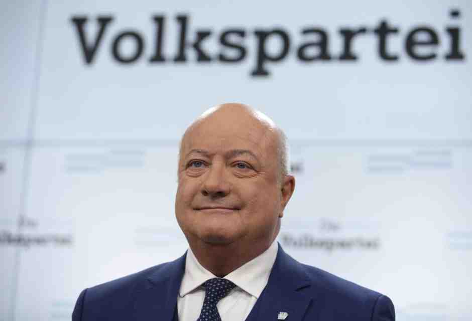 Accordo in Austria per un governo centrista. Esclusa l’ultra-destra