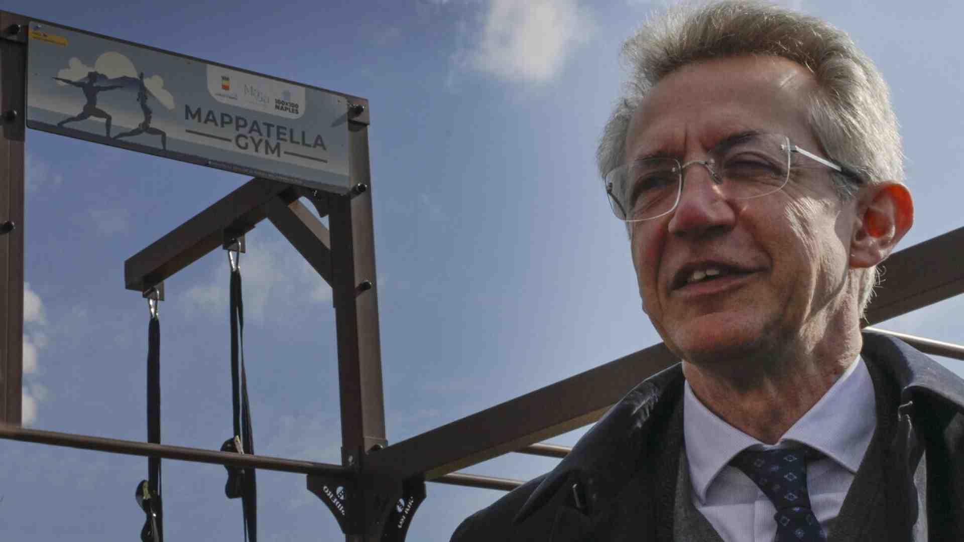 Vedi Napoli e poi godi. Viaggio nel mondo di Gaetano Manfredi