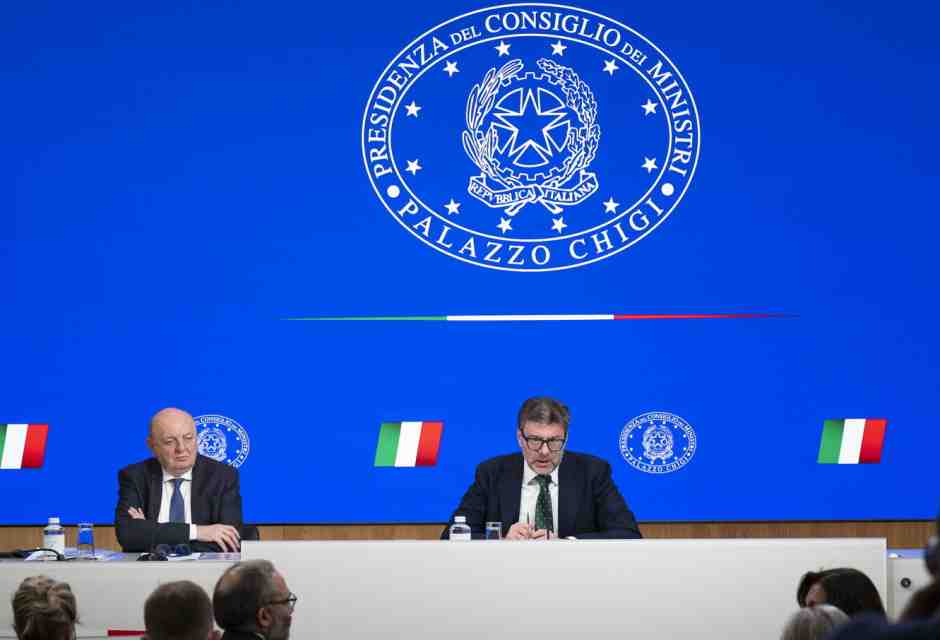 Il decreto bollette si accende e si spegne, pregi ed errori