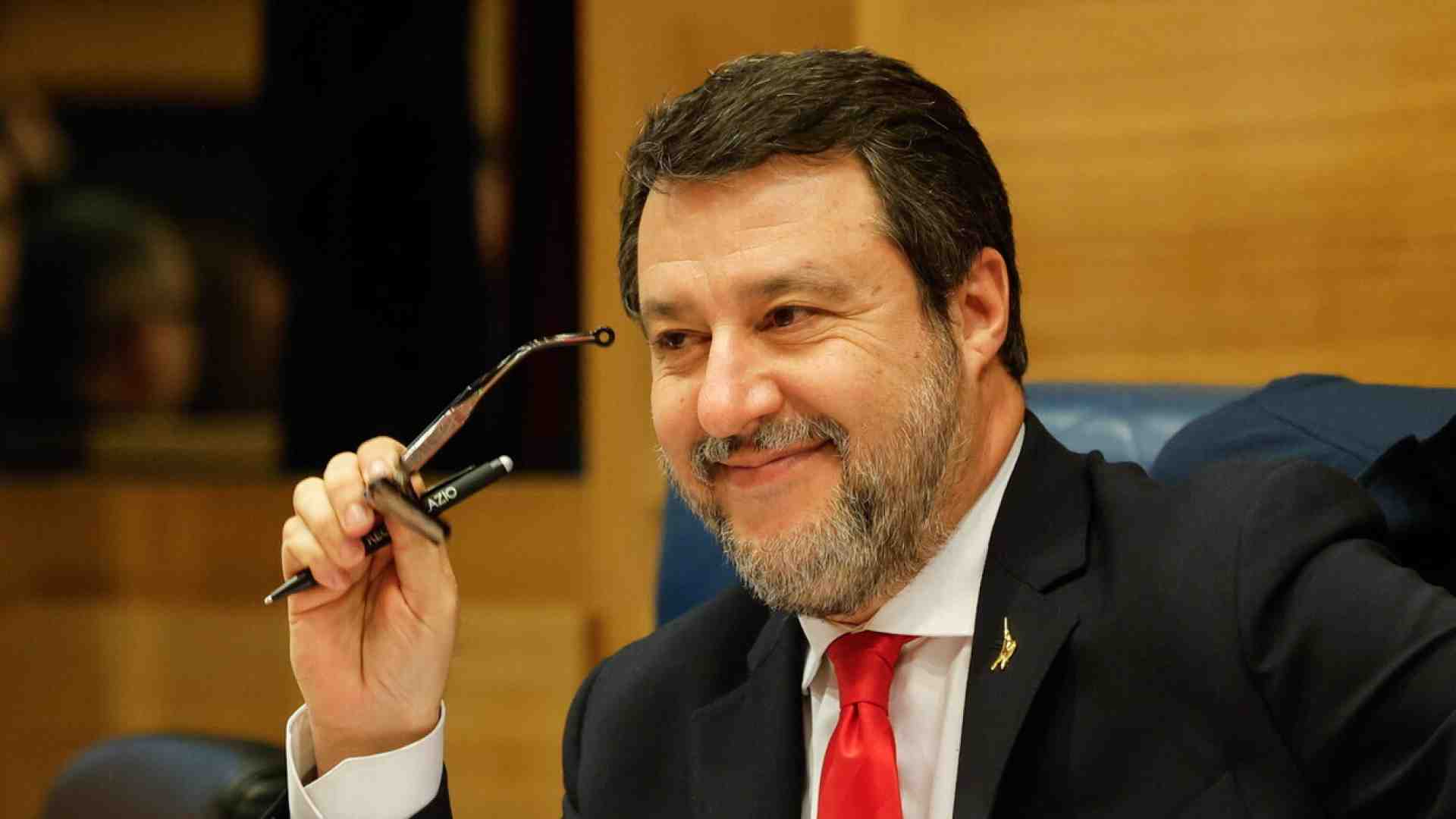 Smutandati da Putin, l’involontaria utilità di Salvini per Meloni