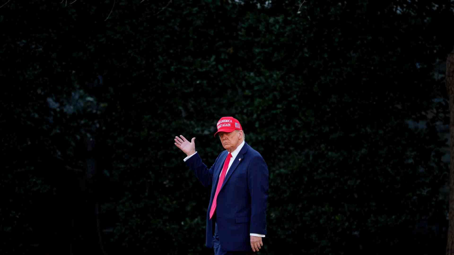 Ascoltare la gran rivolta del partito del pil contro gli osceni dazi di Trump