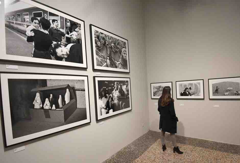 Nessun linguaggio artistico compete con la fotografia nel raccontare gli esseri umani