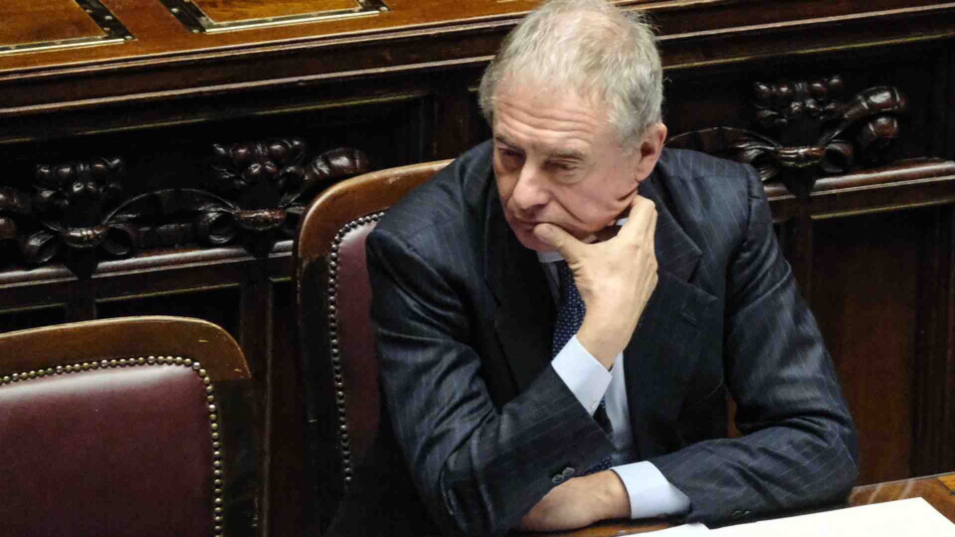 L'alternativa possibile a Musk. Parla Urso