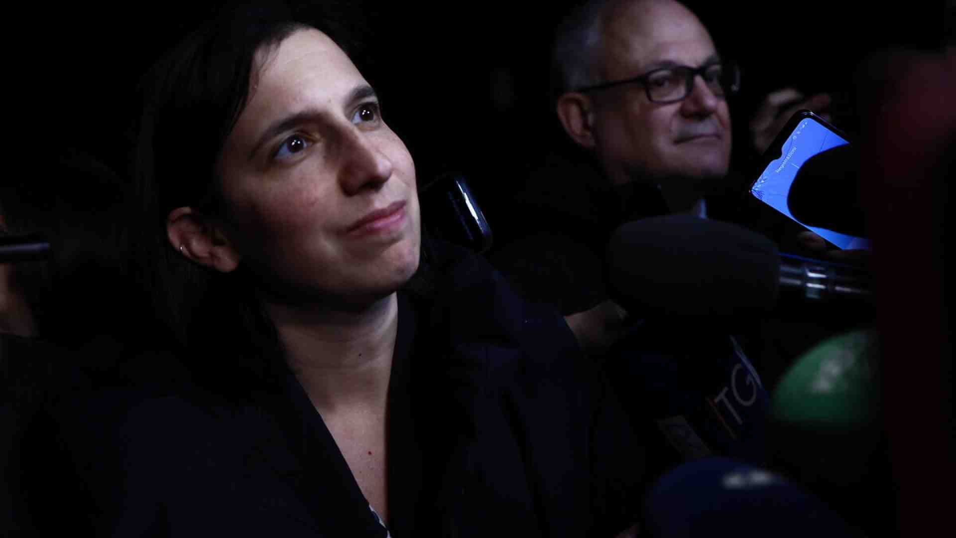 Un giretto in Groenlandia per gli europarlamentari del Pd