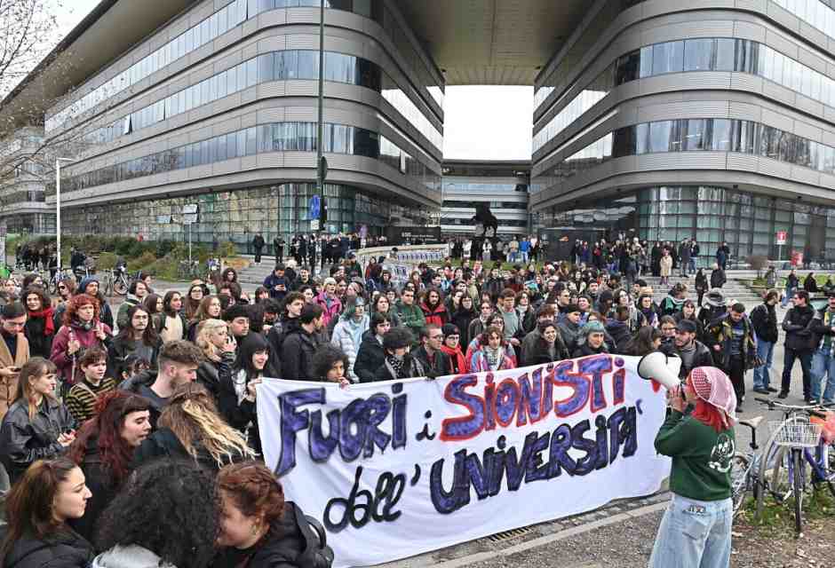 Censura a Torino. Studenti per Israele: “Zittiti dai pro Hamas. Se l’ateneo non ci fa parlare pronti a chiedere i danni”
