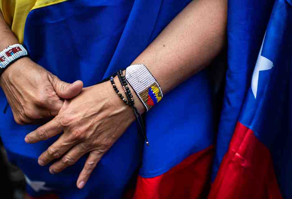 La democrazia non è un fatto compiuto non si difende da sola. Intervista a Carrillo Flórez