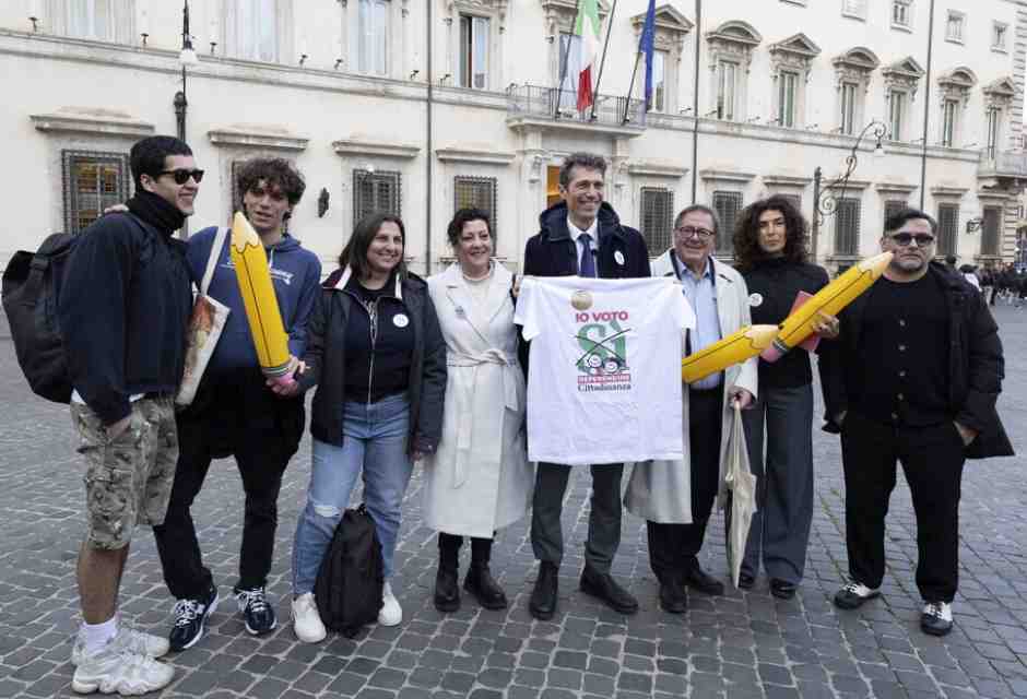Le elezioni amministrative si terranno il 25-26 maggio. Referendum e ballottaggi l'8-9 giugno