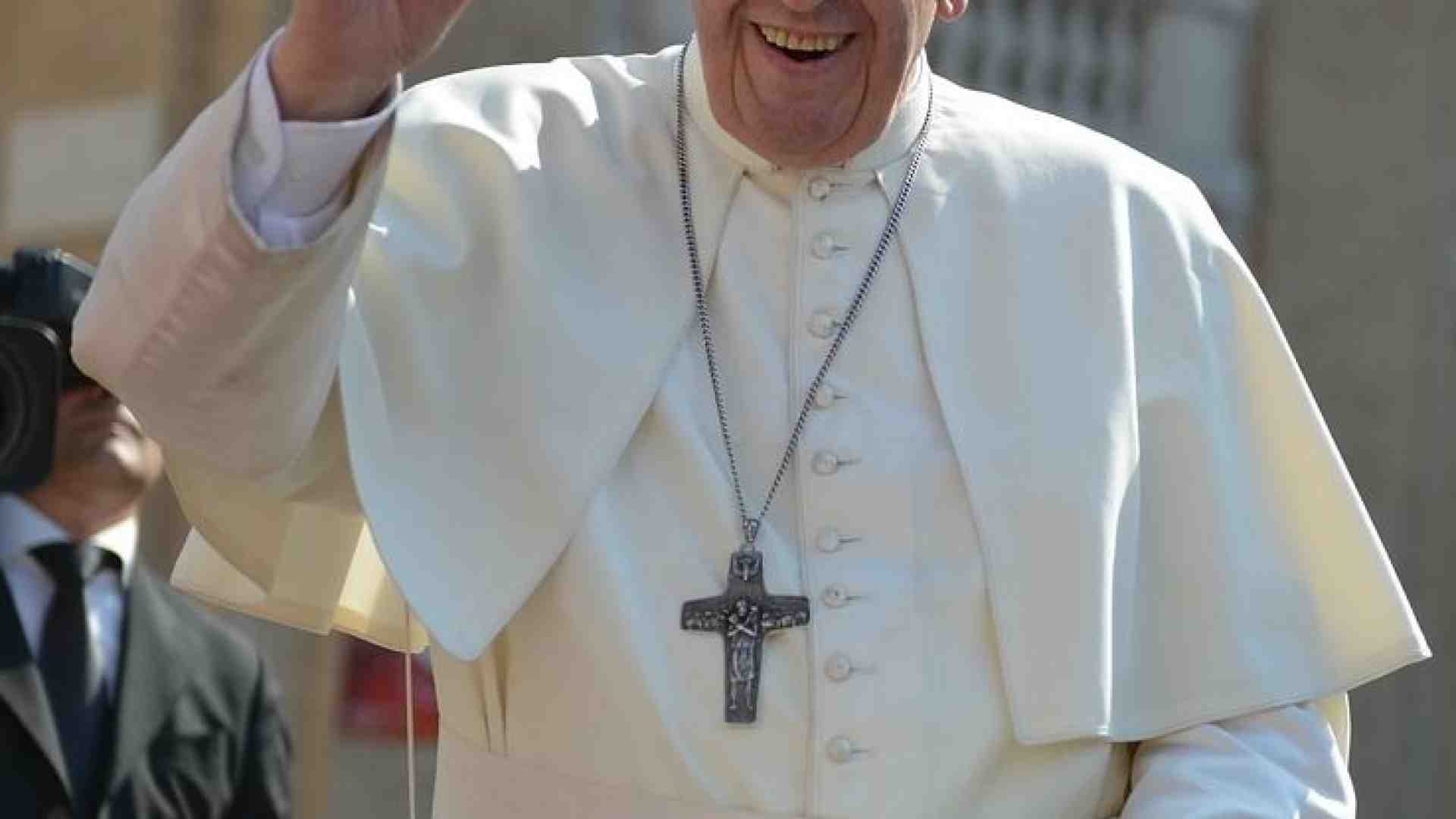 Teniamoci stretto questo Papa