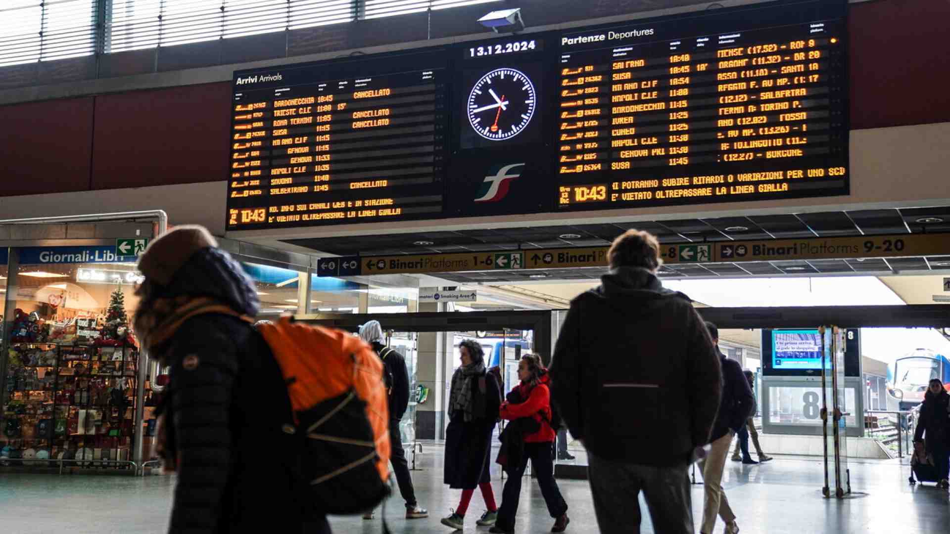 Un nuovo sciopero dei treni il 19 marzo. Ma lo stop passa da 24 a 8 ore