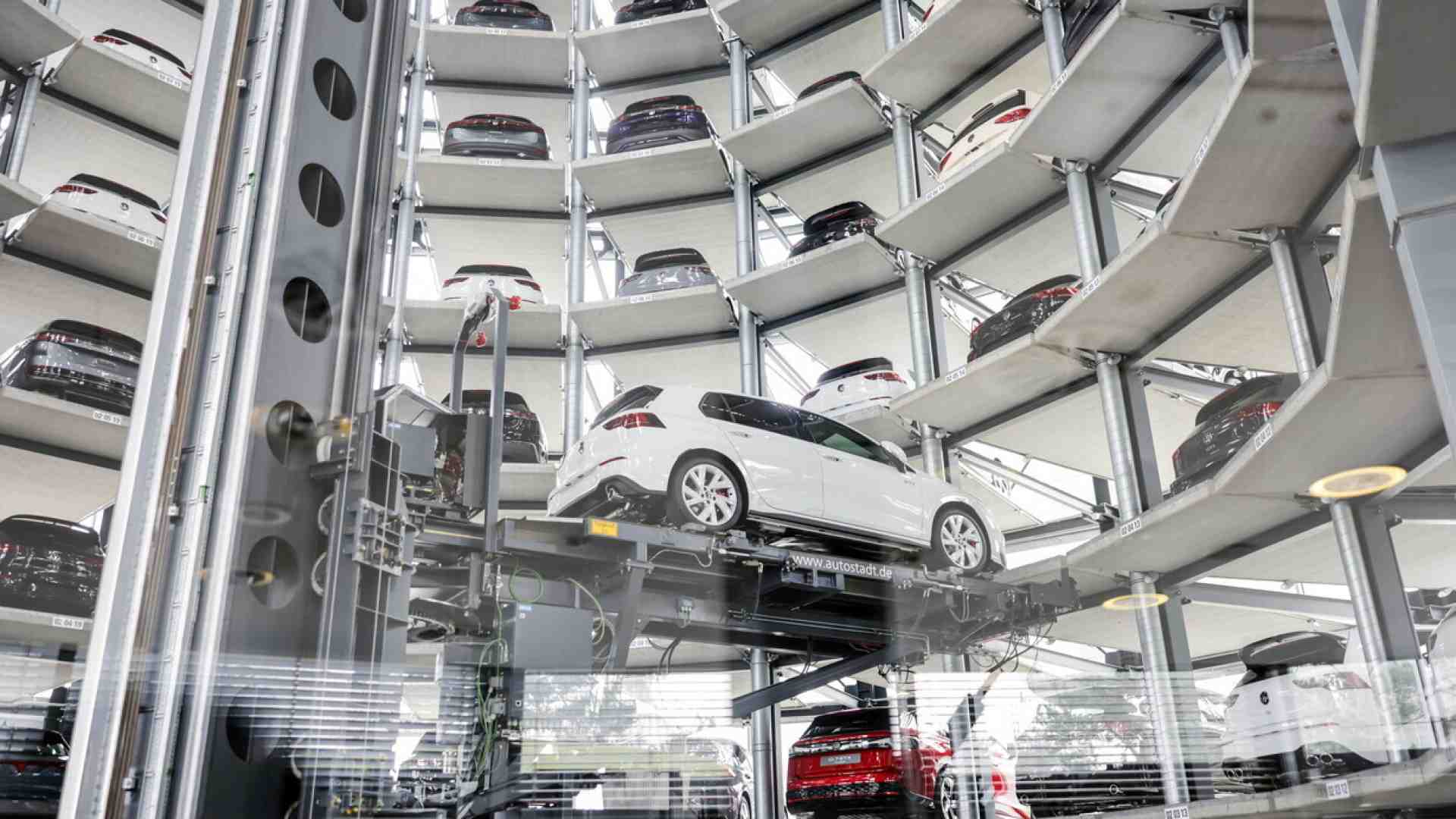 L'industria punita: il governo ha tolto 15 miliardi alle imprese