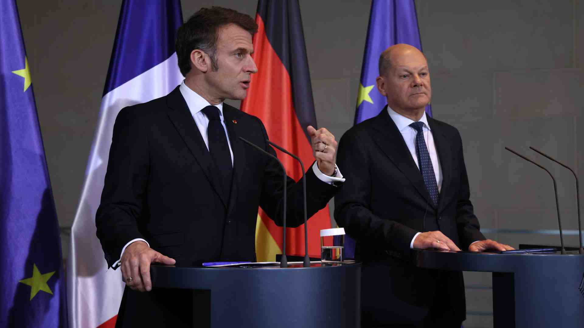 Kyiv può contare su di noi, dicono Macron e Scholz dopo la telefonata fra Trump e Putin