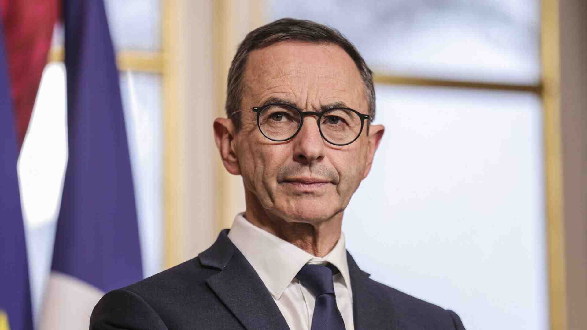 La rupture tra Parigi e Algeri