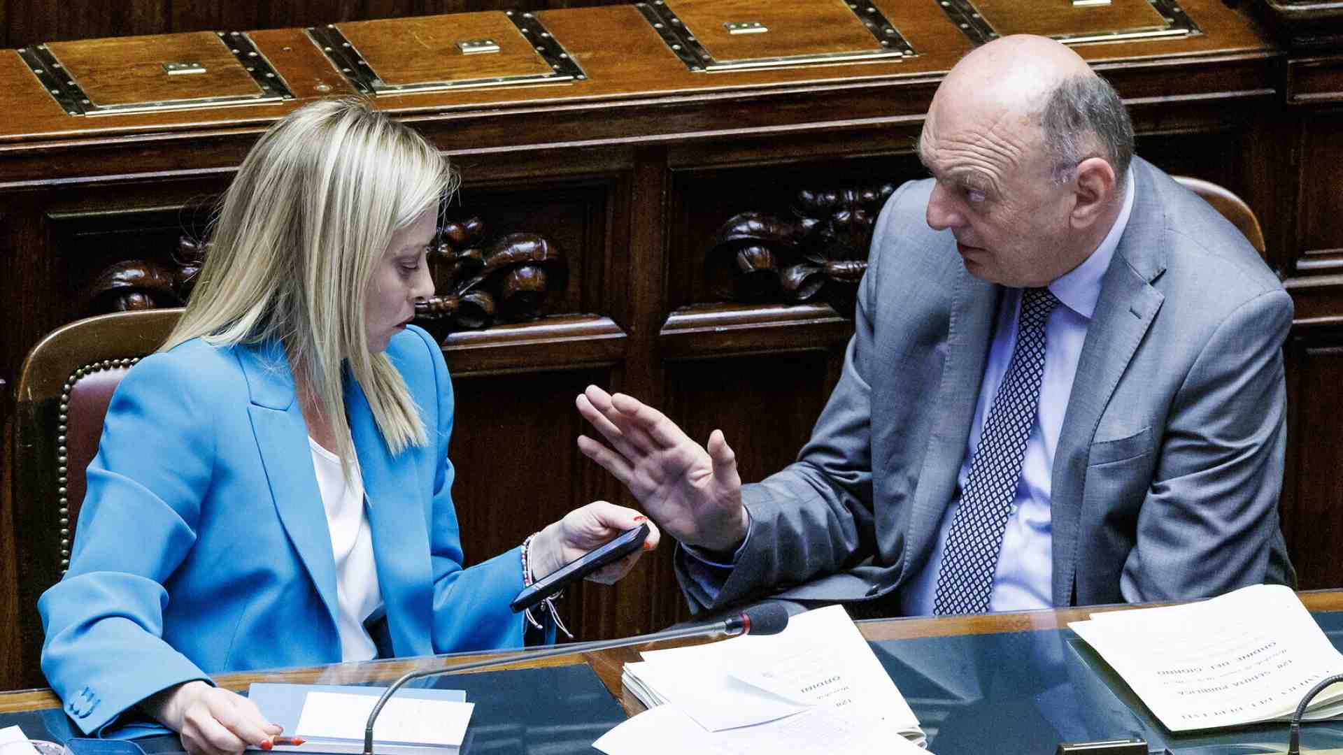 Energia a vanvera. L’Italia boccia il pacchetto Ue, ma deve decidere cosa vuole davvero