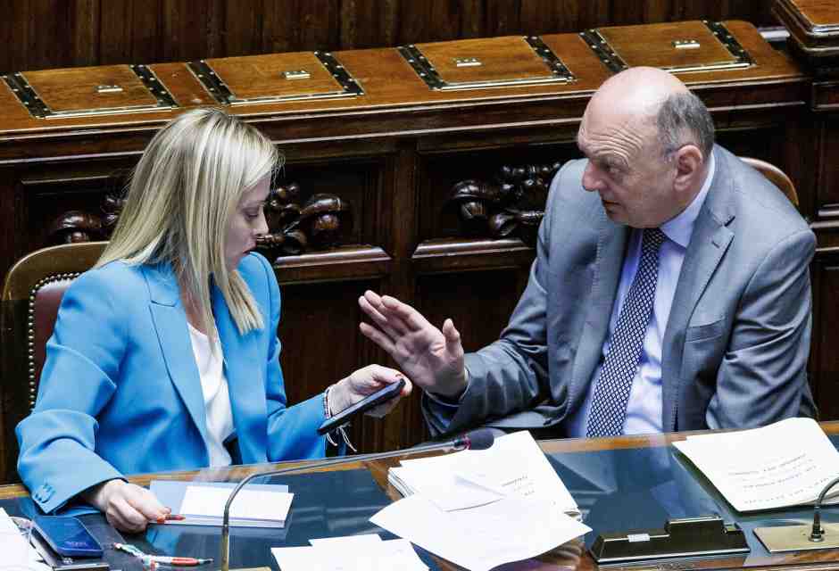 Energia a vanvera. L’Italia boccia il pacchetto Ue, ma deve decidere cosa vuole davvero