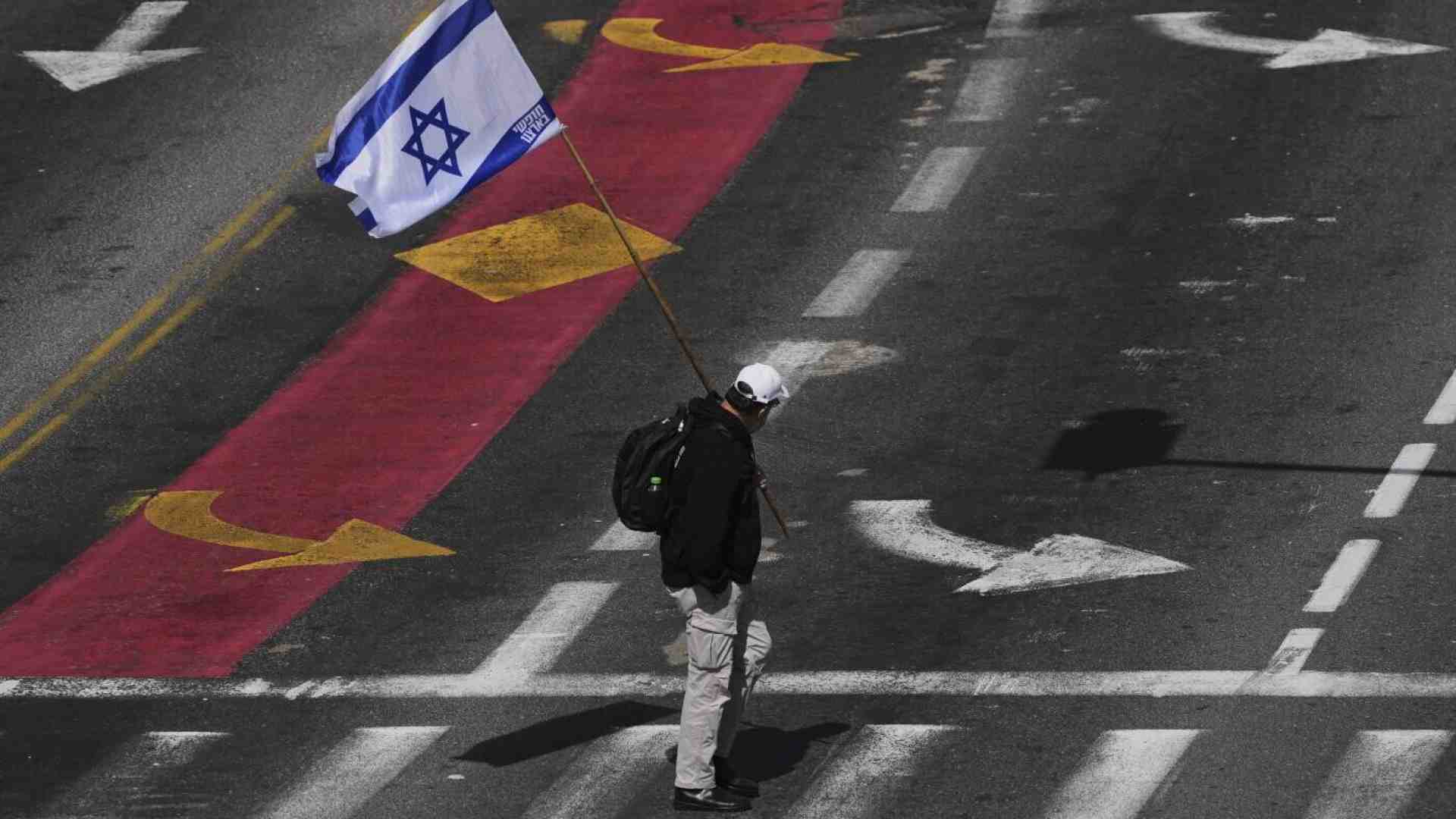 Cosa sta succedendo tra le nebbie di Israele