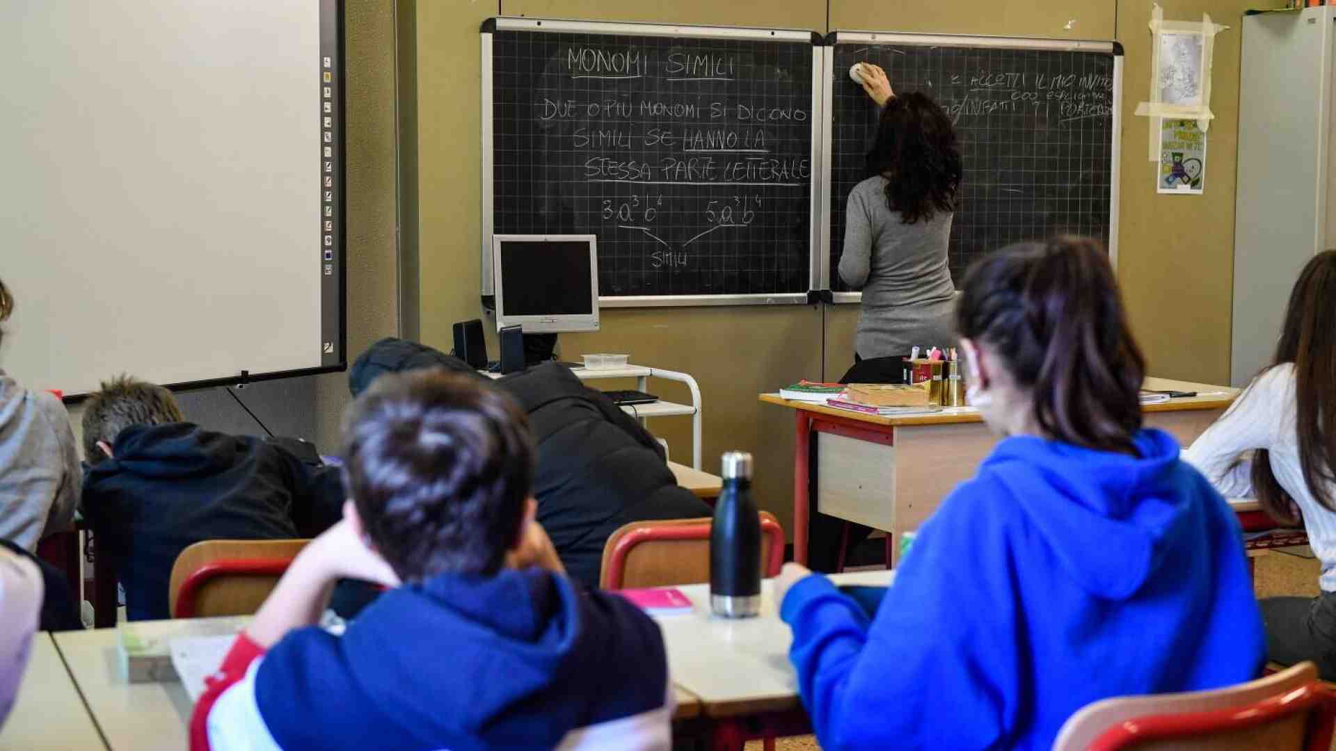 Un po’ poeti, un po’ influencer: professori che vogliono educare alla fragilità