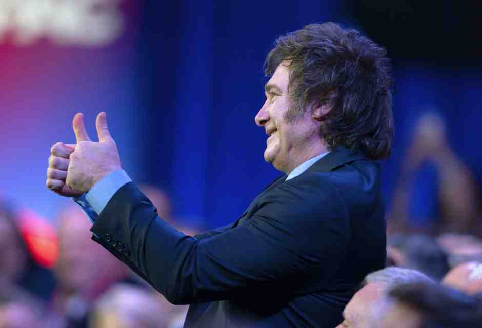 Prosegue la cura Milei