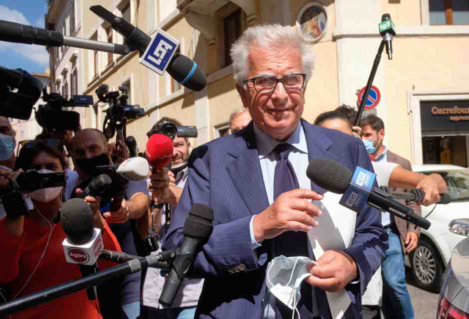 Zanda: “Ok l'omaggio a Ventotene, ma serva al Pd per rilanciare la difesa comune”