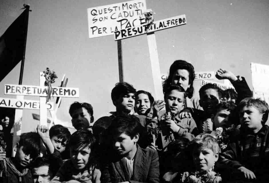 Niente più delle ideologie novecentesche ha alimentato la violenza politica