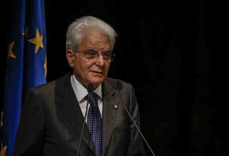 Le gran trollate di Mattarella ai sovranisti, sulla difesa della patria