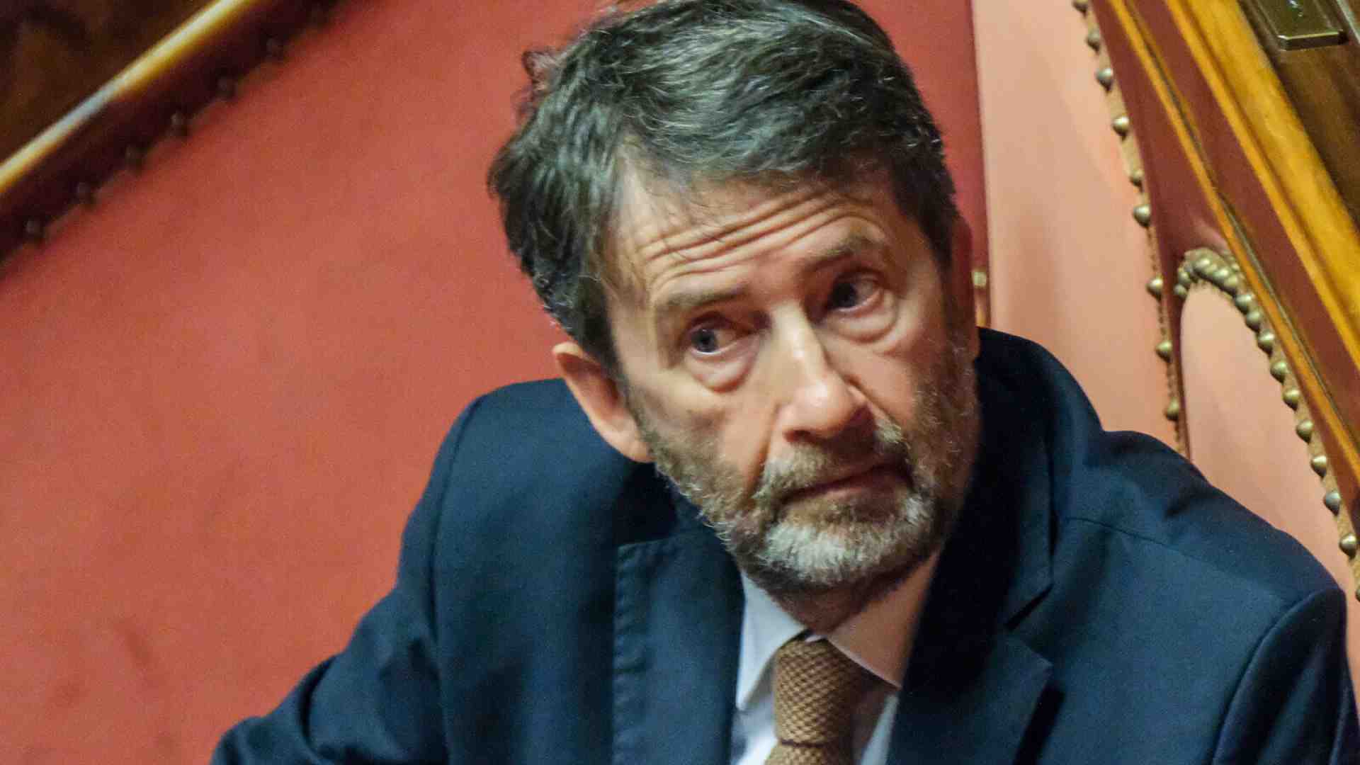 Franceschini il femministo, lui sì che è contro il patriarcato. Elly ora lo sa