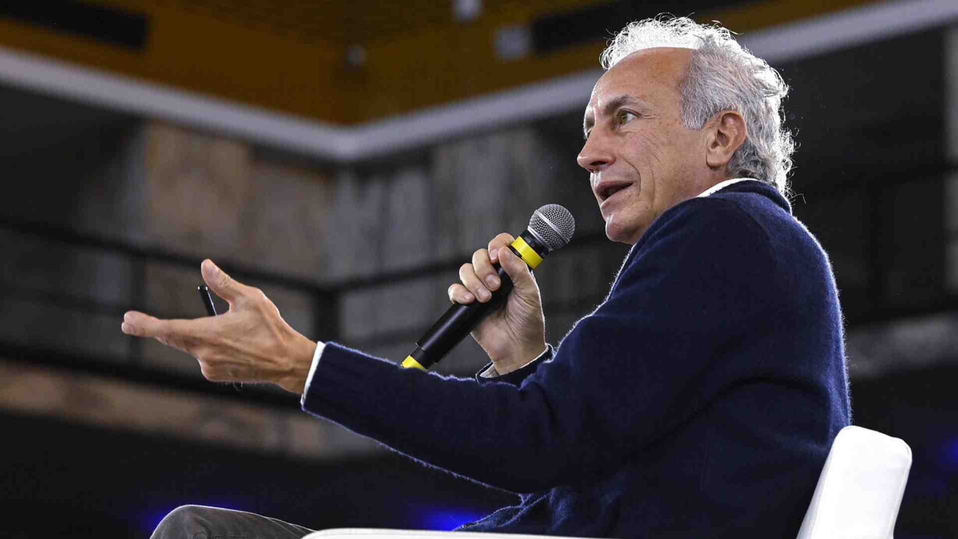 Non stiamo diventando russofili, stiamo diventando russi