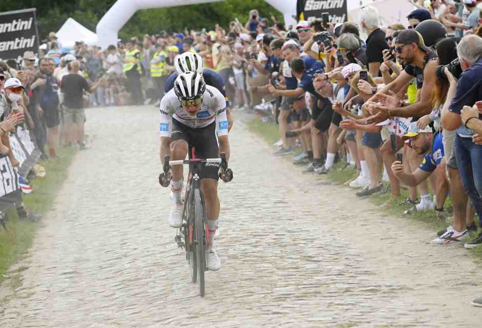 Il ciclismo cubista di Tadej Pogacar arriverà alla Parigi-Roubaix