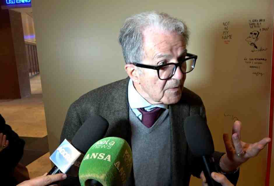 Prodi e Depardieu, uniti dal continuo processo sul loro passato