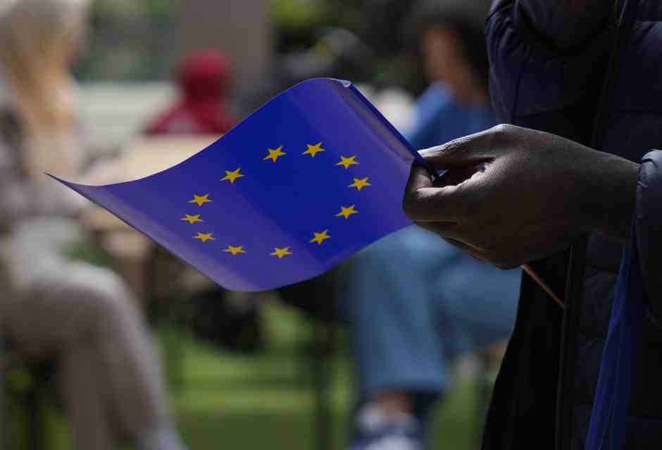 Se l’Europa non si interessa alla sua sicurezza, se ne occuperanno Washington, Mosca e Pechino