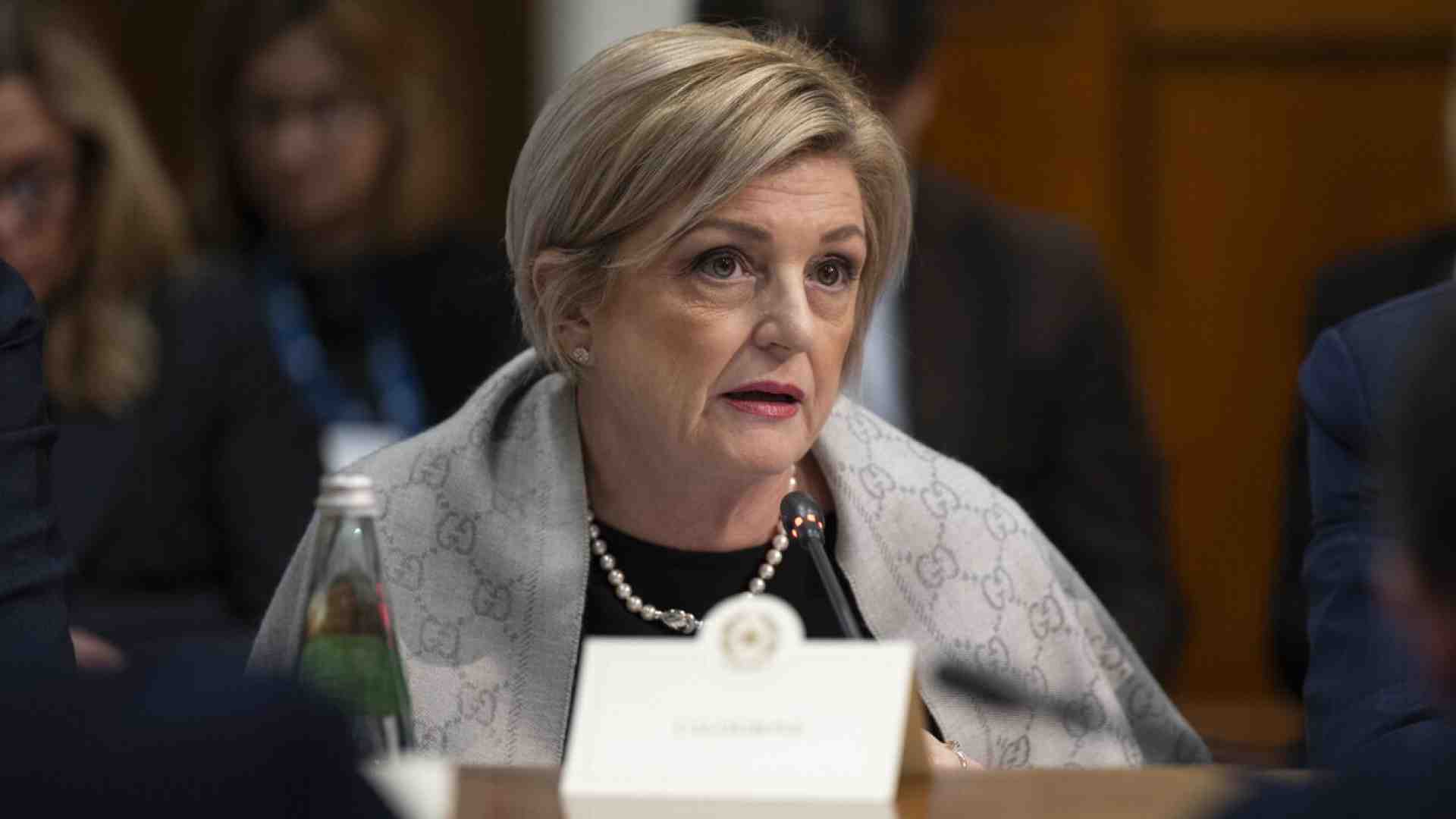 L'inutile polemica sulla presunta laurea falsa della ministra Calderone