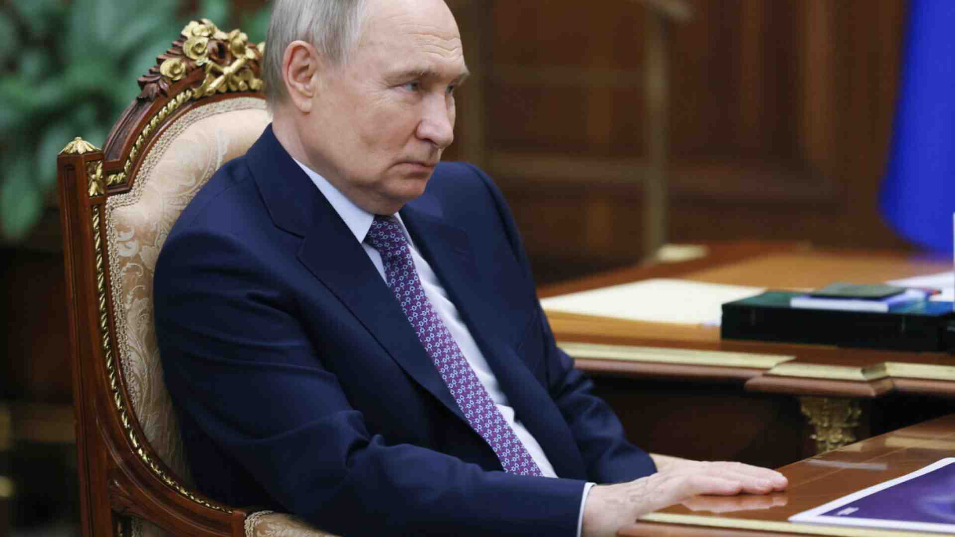 Quel momento in cui anche gli idealisti più radicali diventano cinici realisti