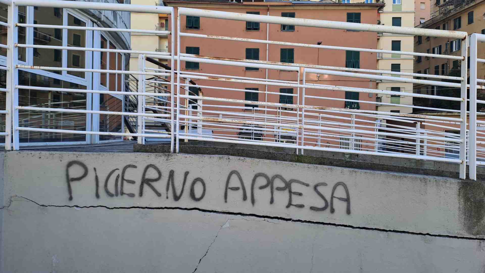 Fumus che puzza su Picierno