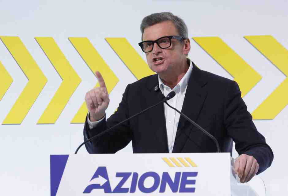 L'appello di Calenda ai "volenterosi" agita il campo largo (e pezzi di centrodestra)