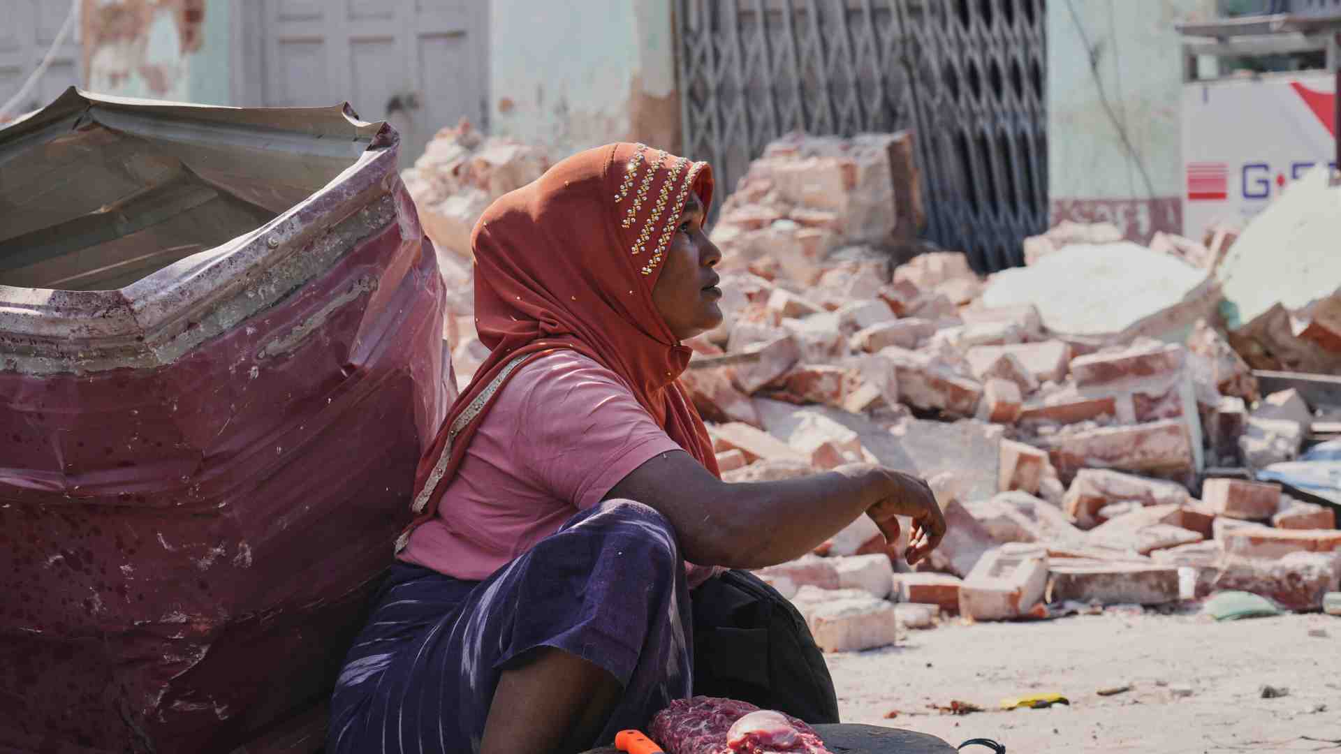 Perché il regime birmano sta ostacolando i soccorsi nelle zone devastate dal sisma